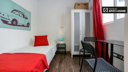 valencia, Valencian Community 46004 - Photo 2