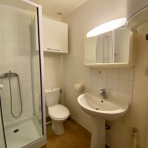 Location Appartement 1 pièce 26m² - Photo 2