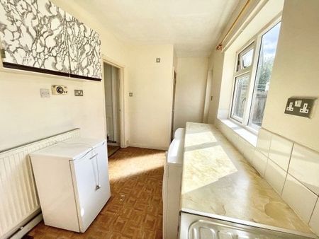 Austrey Avenue, Lenton Abbey, NG9, Property for rent - Photo 4