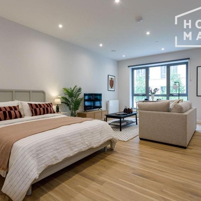 Studio to rent - Photo 1