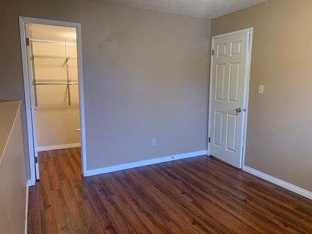 Quiet 4-Plex in Clearview Meadows - Photo 5