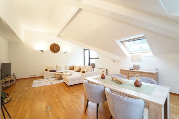 Appartement te huur - Photo 1