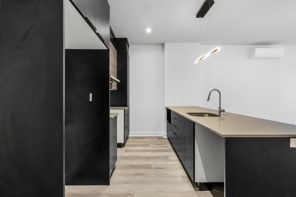 1451 Ch. Gascon, #1405 - Photo 1