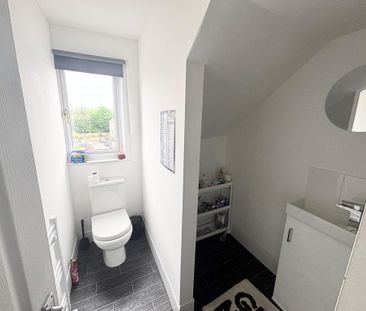 1 bedroom in a house share to rent - Photo 6