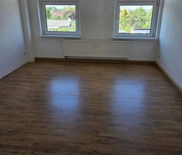 Liebevoll sanierte Familienwohnung in ruhiger Lage in Riesa! - Photo 1