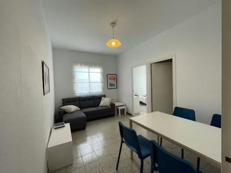 Carrer d'Evarist Arnús, Barcelona, Catalonia 08014 - Photo 2