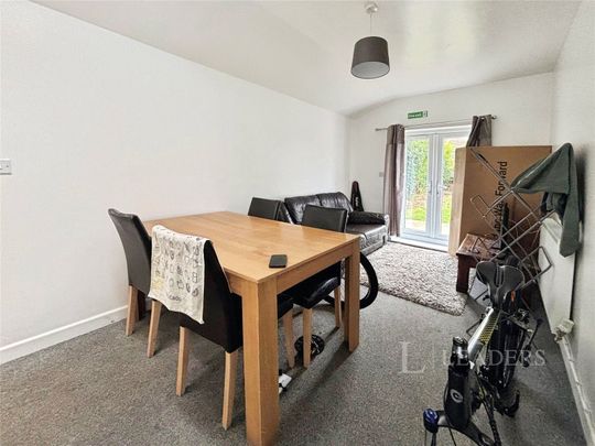 5 bedroom house to rent Gipsy Close, Norwich, NR5 - Photo 1