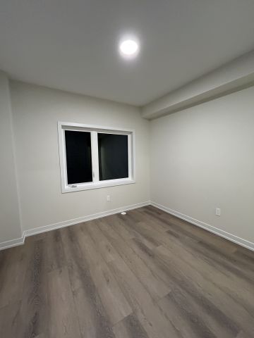 For Lease - 23 CHAPPLE Lane, Richmond Hill, Ontario - Photo 3