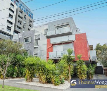 STUDENT ONLY ACCOMODATION - One bedroom Apartment in Heart of Box Hill - Photo 3