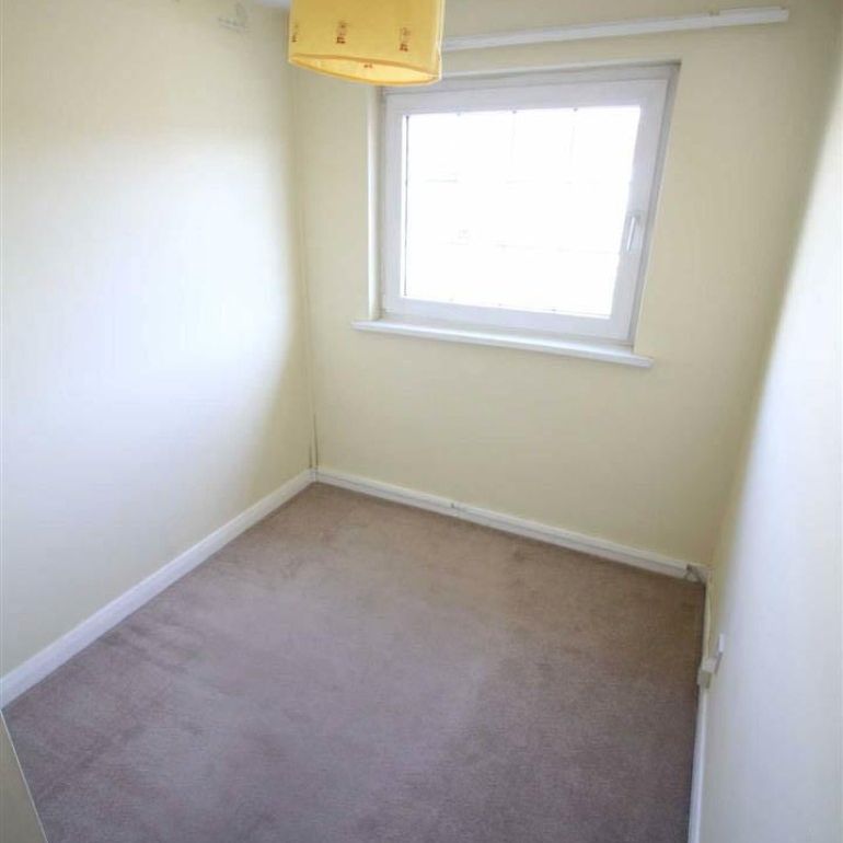 4 Bedroom House - Terraced - Photo 1