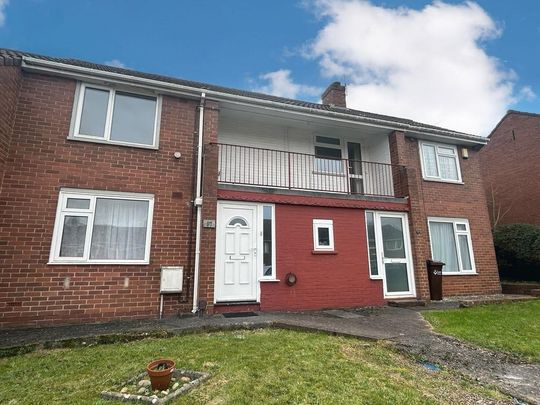 2 bedroom maisonette to rent - Photo 1