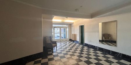 Appartement te huur in Knokke voor € 1.100 met 2 slaapkamers - Photo 5