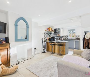 2 bedroom house to rent - Photo 1