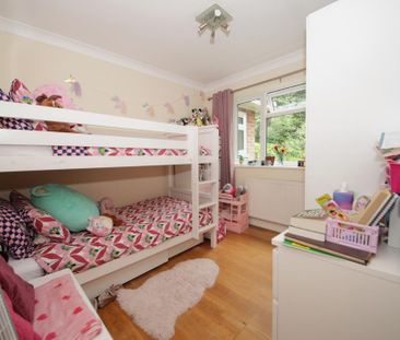 2 bedroom maisonette to rent - Photo 5