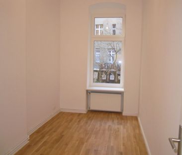 Kleverstr. 3, WE 31, sanierte 2-Zimmer-Erdgeschoss-Wohnung mit EBK im Seitenflügel - Photo 2