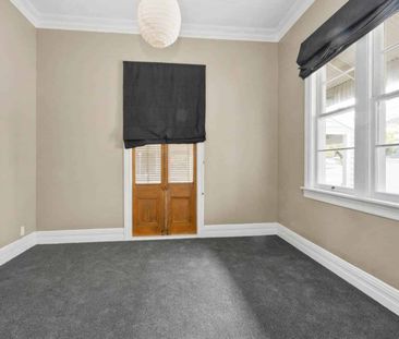 Villa Living in the Heart of Mt Eden - Photo 1