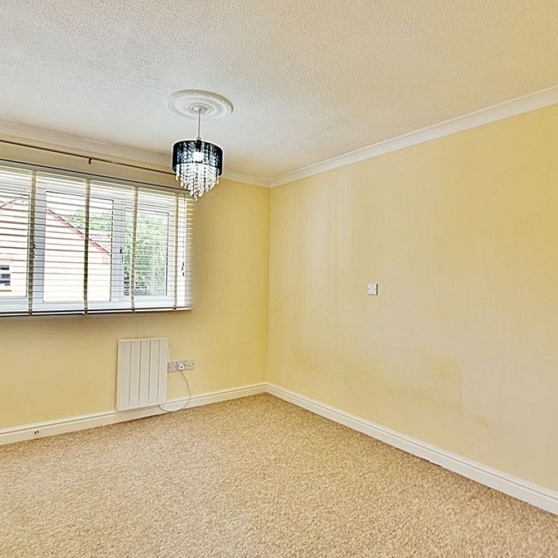 Sixfield Close, Lincoln - Photo 1
