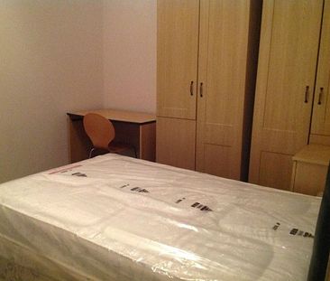 Modern 3 bed student house 1 minute from uni !!! - Photo 5