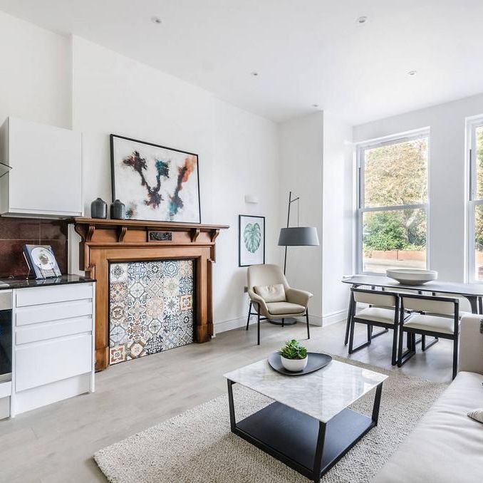 2 bedroom flat to rent - Photo 1