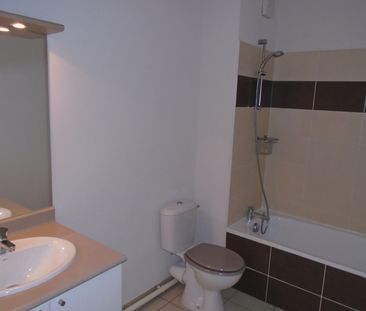 Location Appartement 2 pièces 43m² BEGLES 33130 - Photo 3