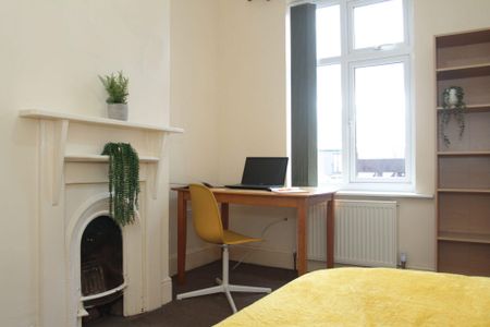 Queens Road (2 bed) - Photo 2