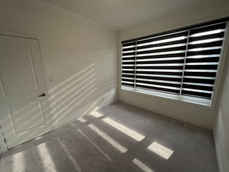 For Lease - 111 Hilts Drive, Richmond Hill, Ontario - Photo 4