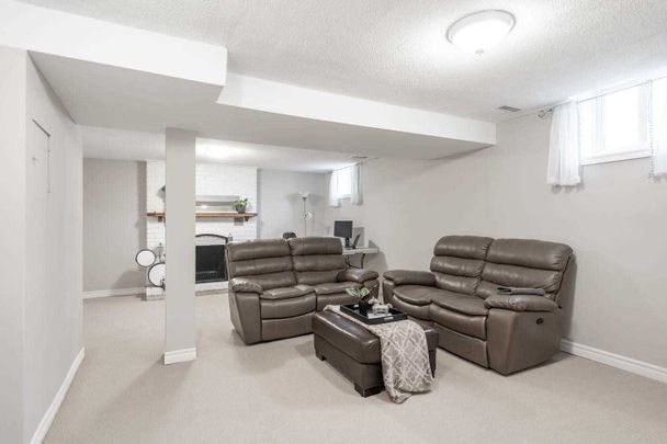For Lease - 2261 Hanbury Court Unit# Lower, Burlington, Ontario - Photo 1