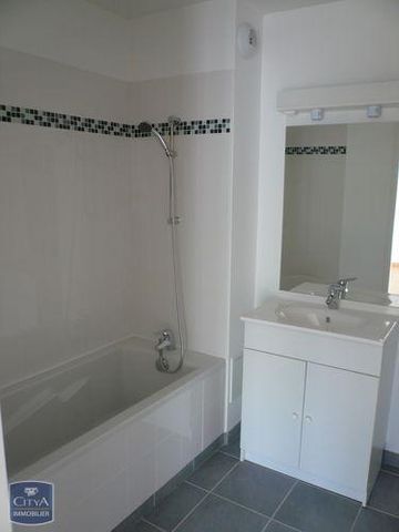 Location Appartement 2 pièces 52m² CHATEAU THIERRY 02400 - Photo 2