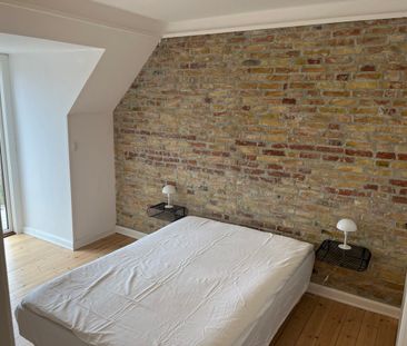 Møbleret og istandsat 2 værelses lejlighed med hyggelig altan øvers... - Photo 4