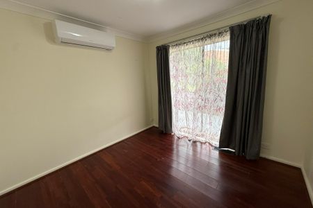 11 Darling Court, Hampton Park VIC - Photo 3