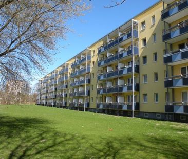 Helle 2-Zimmer-Wohnung mit Balkon! - Foto 1