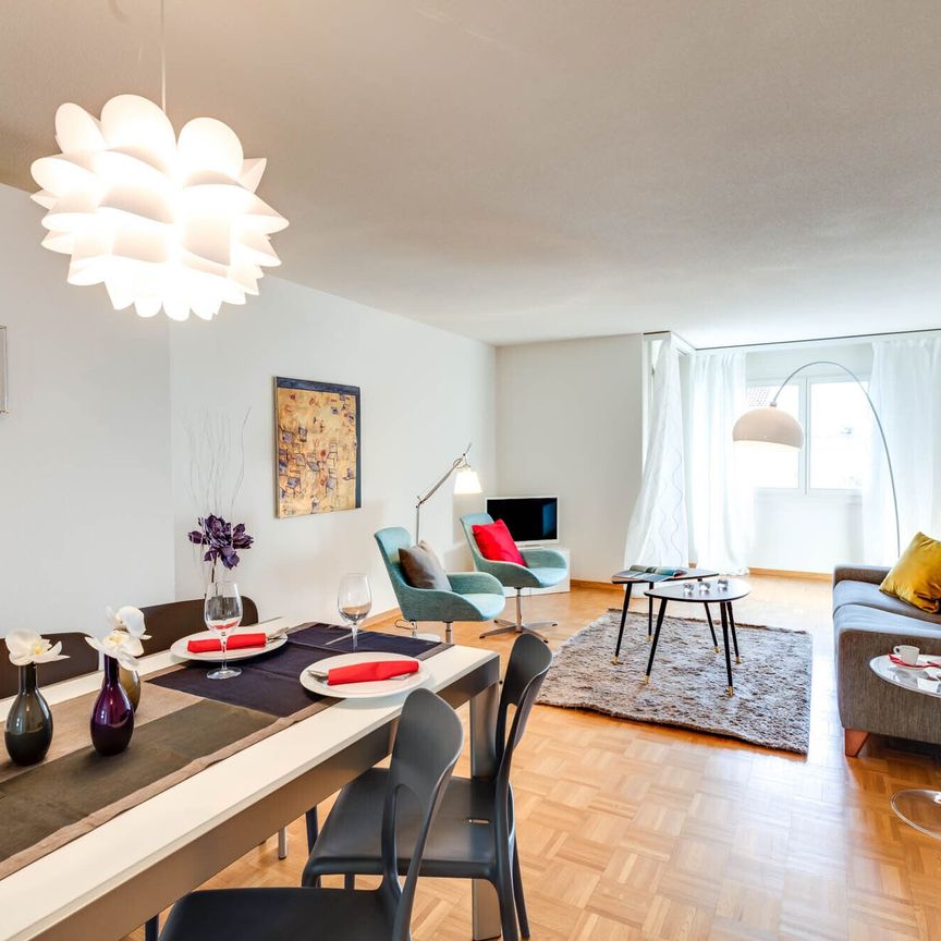 Aussergewöhnlicher Grundriss? Hier sind Sie an der richtigen Adresse! - Photo 1