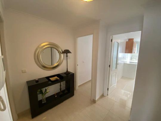 Piso de alquiler en Aguadulce Sur - Photo 1