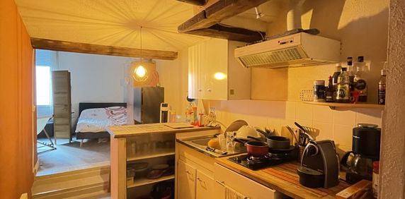 Studio - Aix-En-Provence (13100) - 33 m² - - Photo 2