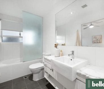 Fully furnished single room in a shared two-bedroom unit, prime loc... - Photo 1