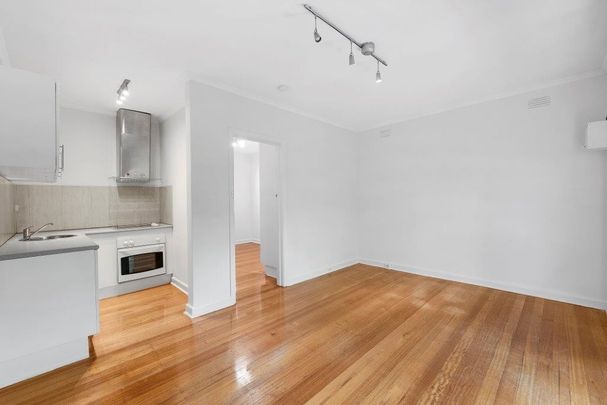 2/41 Northcote Avenue, Caulfield North VIC 3161 - Apartment For Rent | Domain - Photo 1