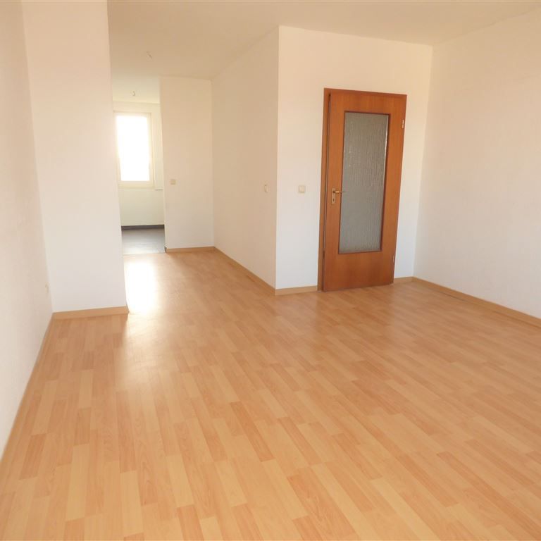 HELLE UND INDIVIDUELLE 2-Raum Whg. in Lindenau, Bad m. Fenster! - Foto 1