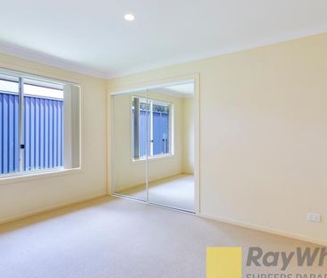 $750 per week / $3,000 Bond - Photo 6