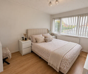 3 bedroom terraced house to rent - Photo 5