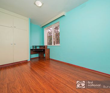 Prime Box Hill Location - Light-Filled Apartment - Photo 4