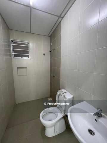 Akasia Apartment, Seksyen 32, Shah Alam - Photo 3
