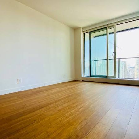 Downtown Telus Garden Higher Floor 1 Bedroom plus Den - Photo 3