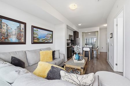 For Lease - 202 Burnhamthorpe Road Unit# 1310, Mississauga, Ontario - Photo 2