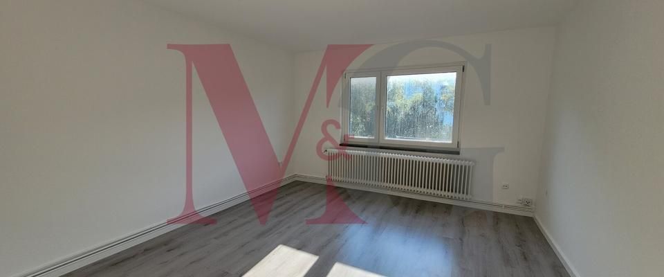 Schöne 3 - Zimmer Wohnung mit Balkon in Heppens - Photo 1