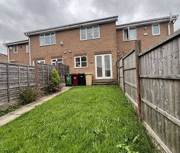 Two Bedroom Town House to Rent in Bolton - Photo 6