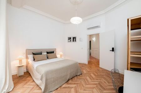 Calle de la Victoria, Madrid, Community of Madrid 28012 - Photo 2