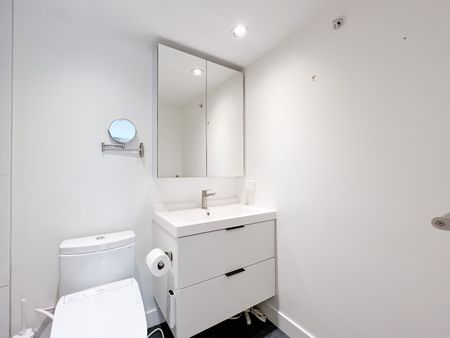 An Owner’s Touch… - Photo 2