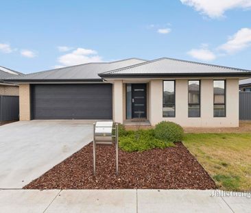 12 O'brien Drive, Alfredton - Photo 2