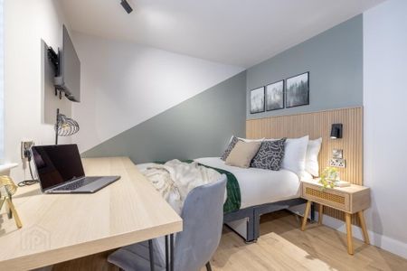 Dunluce Avenue, Belfast, BT9 7AY - Photo 2
