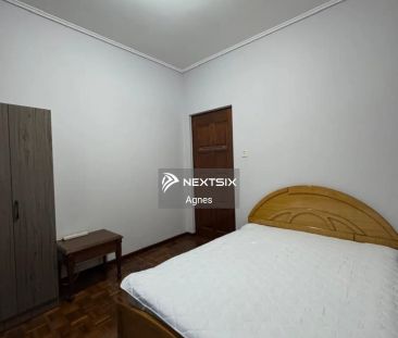 JALAN SONG DOUBLE STOREY HOUSE - Photo 1
